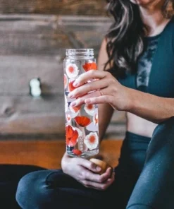 GROSCHE VENICE Eco-Friendly Glass Water Bottle with Bamboo lid and Protective Sleeve, 22.6 fl oz Capacity, Red Poppy 10 GROSCHE VENICE Eco-Friendly Glass Water Bottle with Bamboo lid and Protective Sleeve, 22.6 fl oz Capacity, Red Poppy -Water Bottles Shop unnamed file 4682